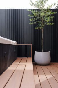 Trex Lineage Jasper | Newtechwood Castellation Wall Cladding